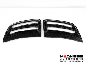Mercedes-Benz W204 C63 AMG Side Fenders - Carbon Fiber Mercedes-Benz W204 C63 AMG Side Fenders - Carbon Fiber